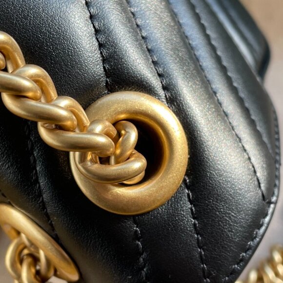 Gucci Black Leather GG Marmont Bag with Gold Chain - Picture 6 of 9
